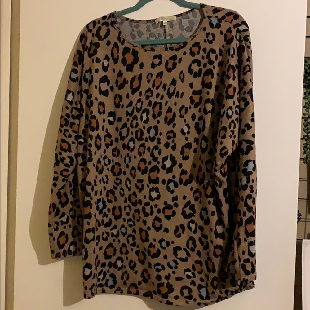 Leopard long sleeve shirt